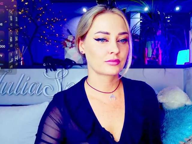 Naked -JuliaSpace- wants you to fuck her body now -JuliaSpace- from BongaCams