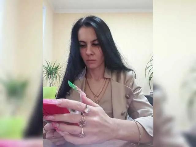 1Glorya1 from BongaCams