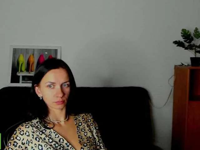 Amazing Annakillkiss wants you to fuck her body now Annakillkiss from BongaCams