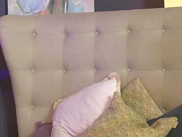 Explore AnyaTsarina, she wants to masturbate for you AnyaTsarina from BongaCams