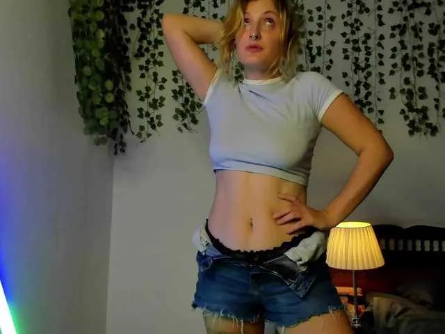 Ariana-Sunset from BongaCams