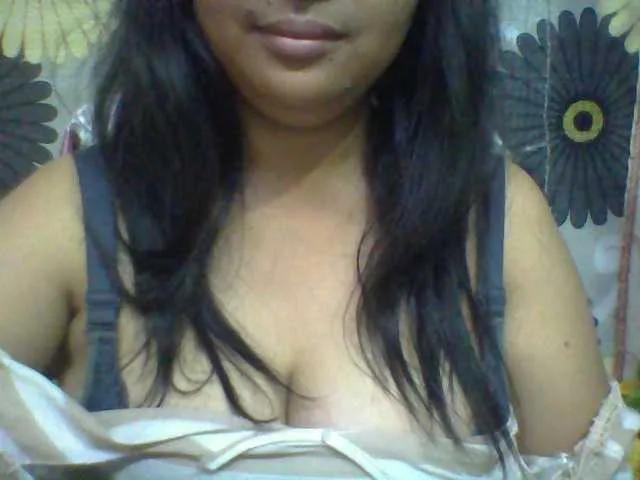 Admire 23 years old babyhornyx from BongaCams babyhornyx from BongaCams