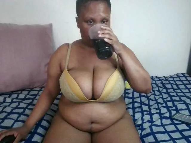 BongaCams BIGTITTISXX BIGTITTISXX from BongaCams