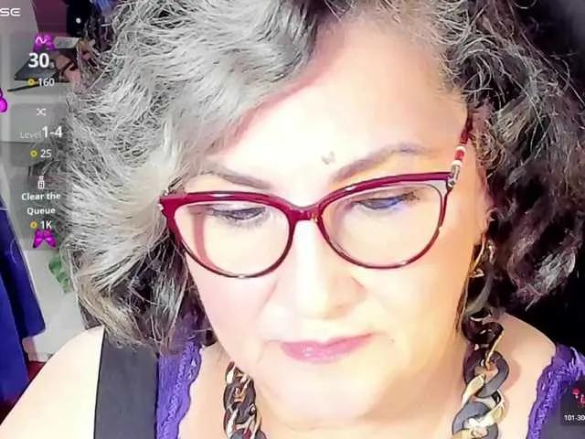 cataleya-mom from BongaCams