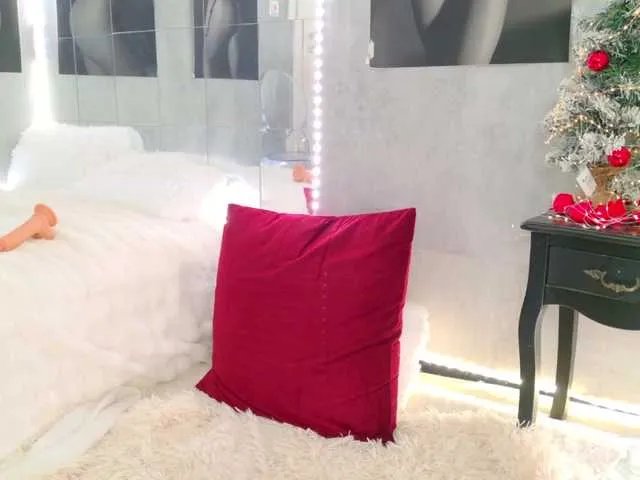 celia-chanel from BongaCams