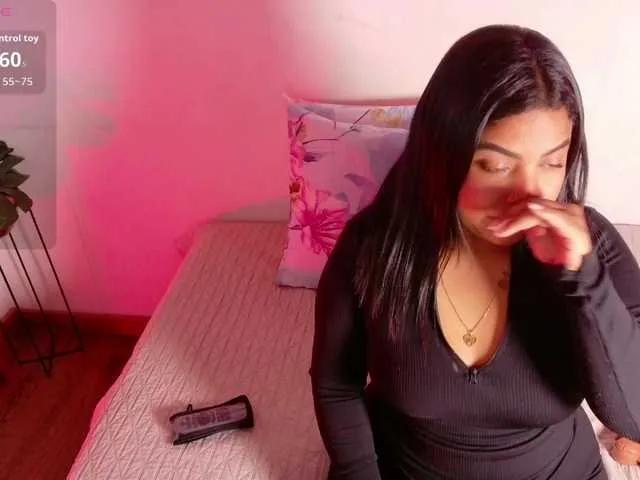 curvybrunnett from BongaCams