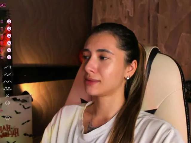 Explore DarlaBelle, she wants to masturbate for you DarlaBelle from BongaCams