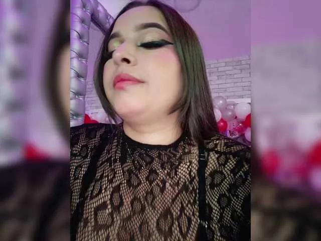 Try sweet slut EinnyMure EinnyMure from BongaCams