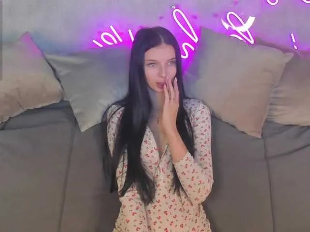 Eva-Mayers from BongaCams