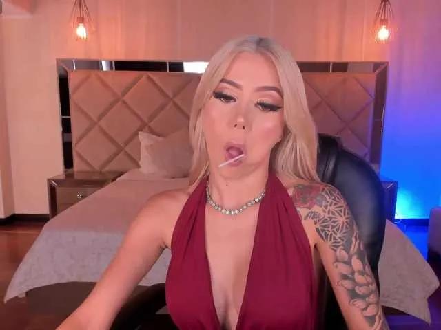 HannaConnor from BongaCams