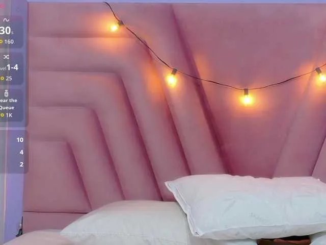 horny18girl from BongaCams