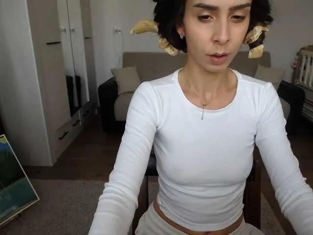 Join 29 years old jenniferburrill from BongaCams jenniferburrill from BongaCams