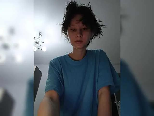 Masturbate to 18 years old jillari from BongaCams jillari from BongaCams