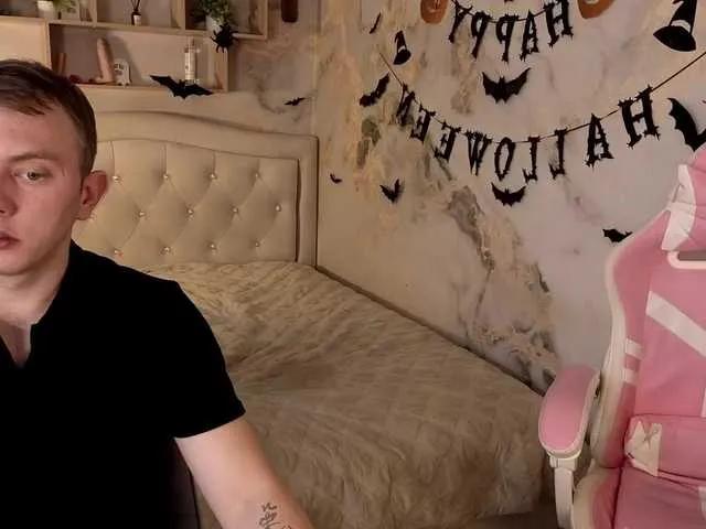 Amazing Kristallik-1 wants you to fuck their body now Kristallik-1 from BongaCams