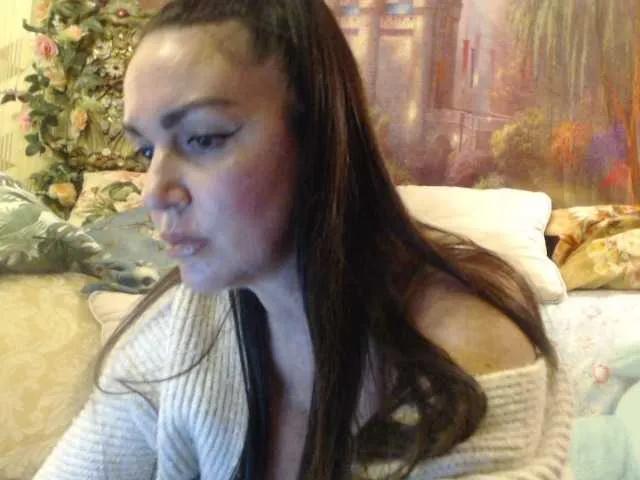 Kylie-2 from BongaCams