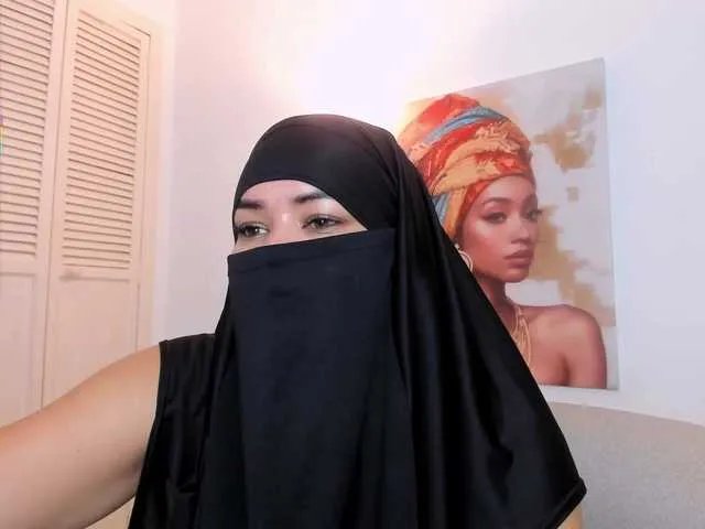 Layla-arabelle from BongaCams
