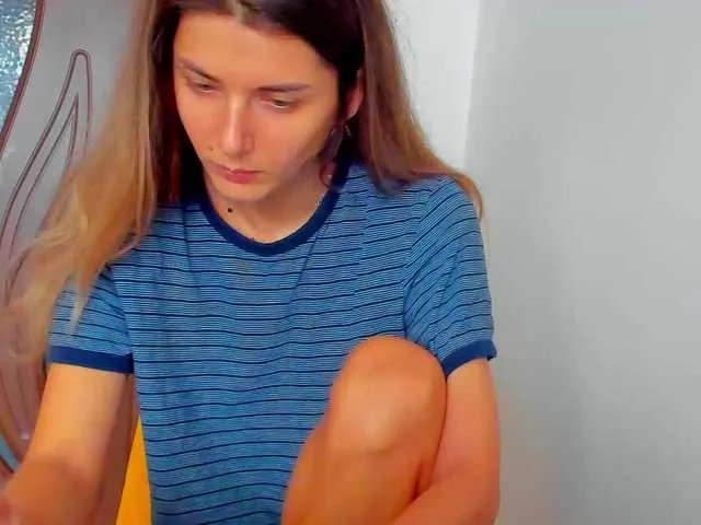 mariemarie03 from BongaCams