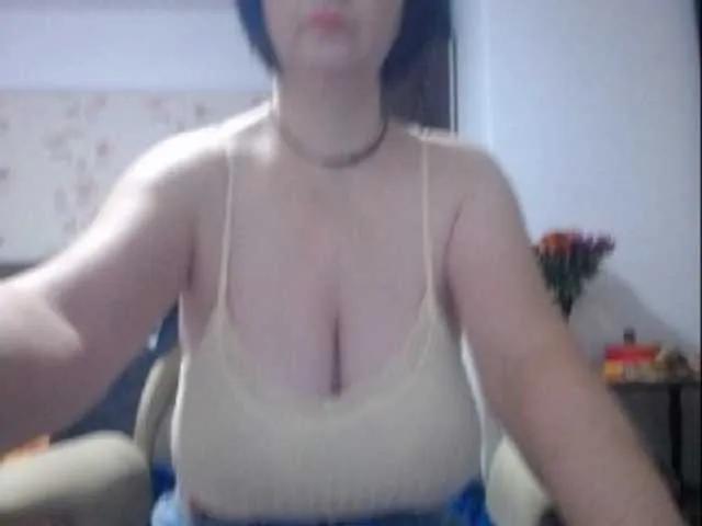 mary-x from BongaCams