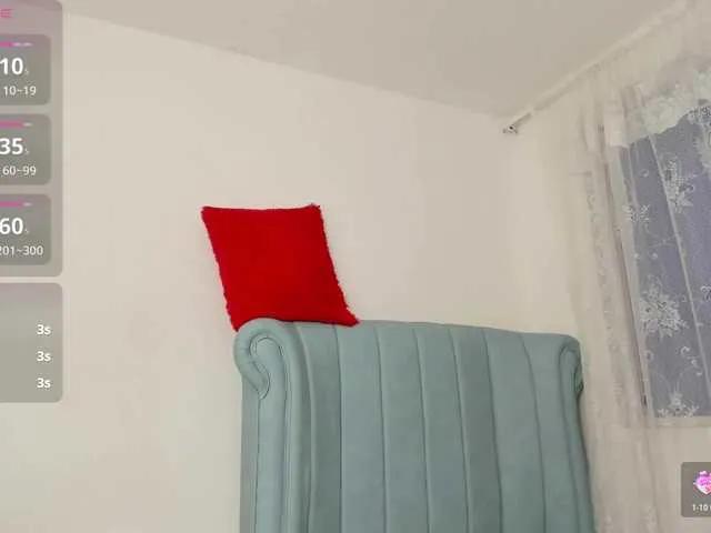 Join 66 years old MatureBlonde from BongaCams MatureBlonde from BongaCams