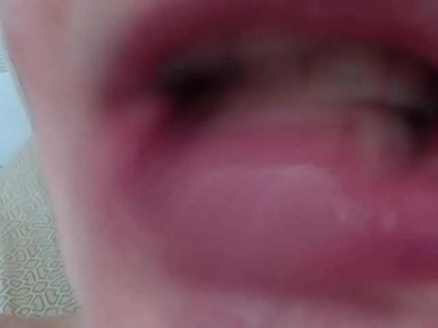 Checkout NatyFlower, she wants to masturbate for you NatyFlower from BongaCams