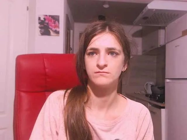 Simyhvn from BongaCams