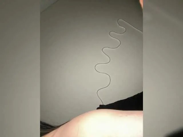 Sweetie19 from BongaCams