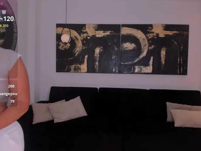 ToriCross from BongaCams