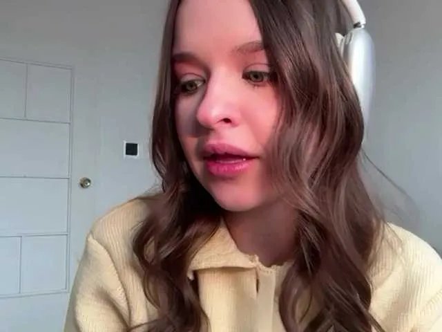 TriciaHailey from BongaCams