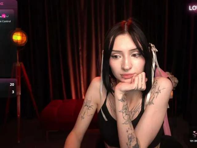 TrixVoid from BongaCams