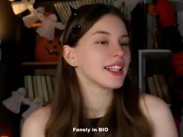 Checkout 18 years old aislyfarran from Chaturbate aislyfarran from Chaturbate