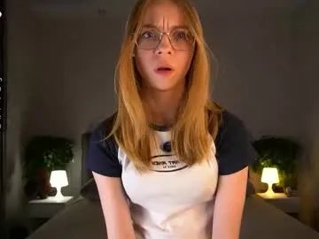 Masturbate to naked stripper Annettaregino annettaregino from Chaturbate