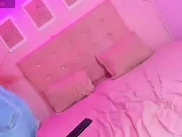 Watch amazing escort Annie_dolce_ annie_dolce_ from Chaturbate