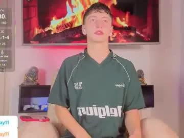 aron_tay from Chaturbate