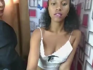 artsloveyou from Chaturbate