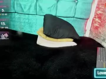 cloe66 from Chaturbate