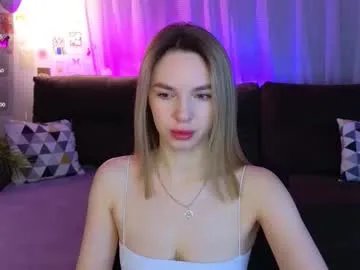 crystal_hanna from Chaturbate