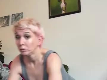 Sexy Cwave7 wants you to fuck her body now cwave7 from Chaturbate