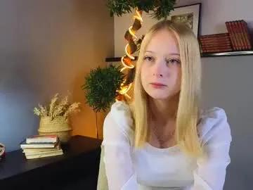 Explore Darceyheyd, she wants to masturbate for you darceyheyd from Chaturbate