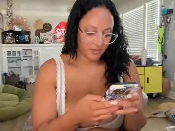 Try 23 years old dreamyriri from Chaturbate dreamyriri from Chaturbate