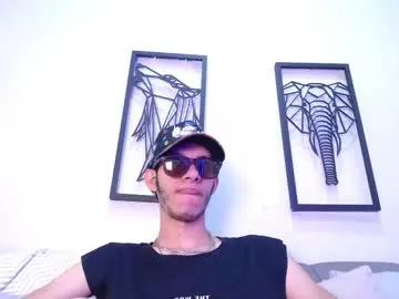 Join Dylan_scotts, he wants to masturbate for you dylan_scotts from Chaturbate