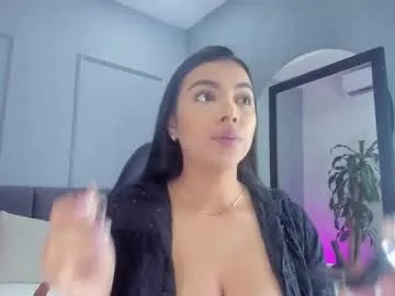 elisa_castrillon from Chaturbate