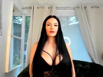 elyarose_ from Chaturbate