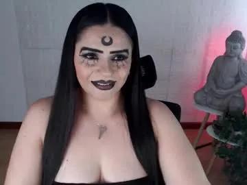 Checkout Emili_evans_, she wants to masturbate for you emili_evans_ from Chaturbate