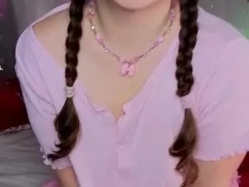 emilyart_ from Chaturbate