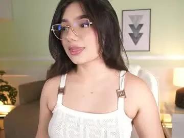 Join Chaturbate's Emilyturnerx emilyturnerx from Chaturbate