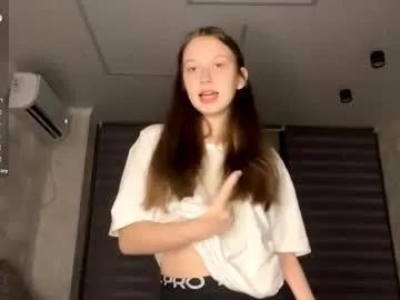 Watch 18 years old evonnesilvestre from Chaturbate evonnesilvestre from Chaturbate