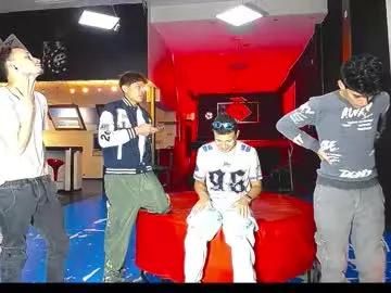 Chaturbate Extrangers extrangers from Chaturbate