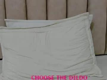 Admire Freyamoller, zie wants to masturbate for you freyamoller from Chaturbate