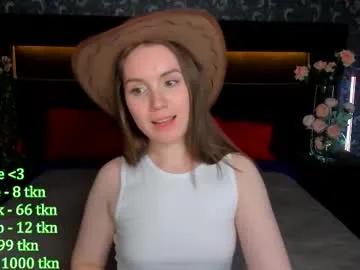 grace_blush_ from Chaturbate