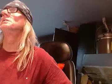 Dirty Handystud33 wants you to fuck his body now handystud33 from Chaturbate